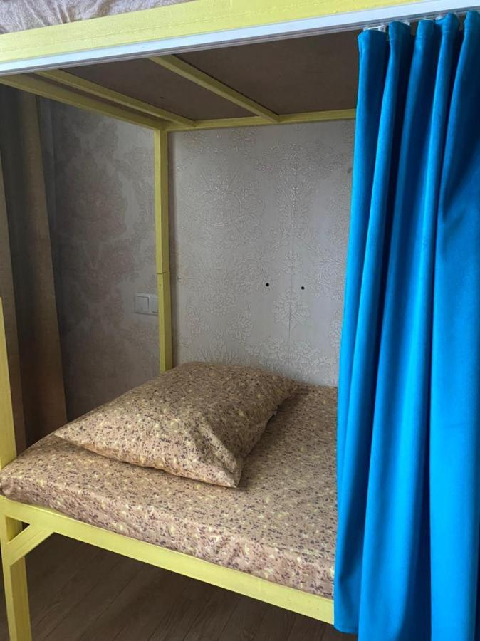 Room Hostel Dostyk Almati Kültér fotó