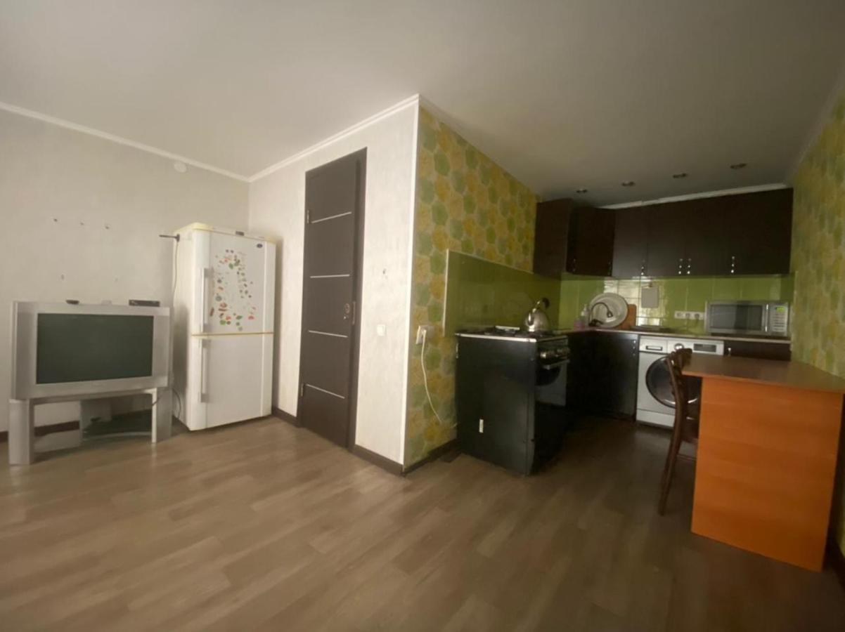 Room Hostel Dostyk Almati Kültér fotó