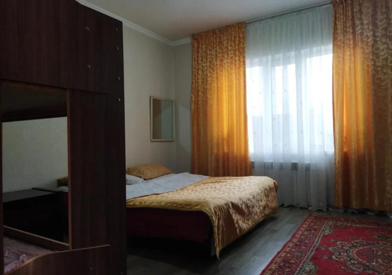 Room Hostel Dostyk Almati Kültér fotó