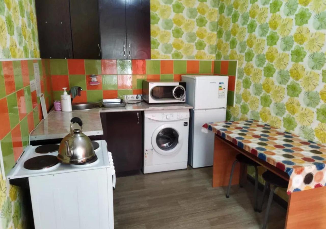 Room Hostel Dostyk Almati Kültér fotó